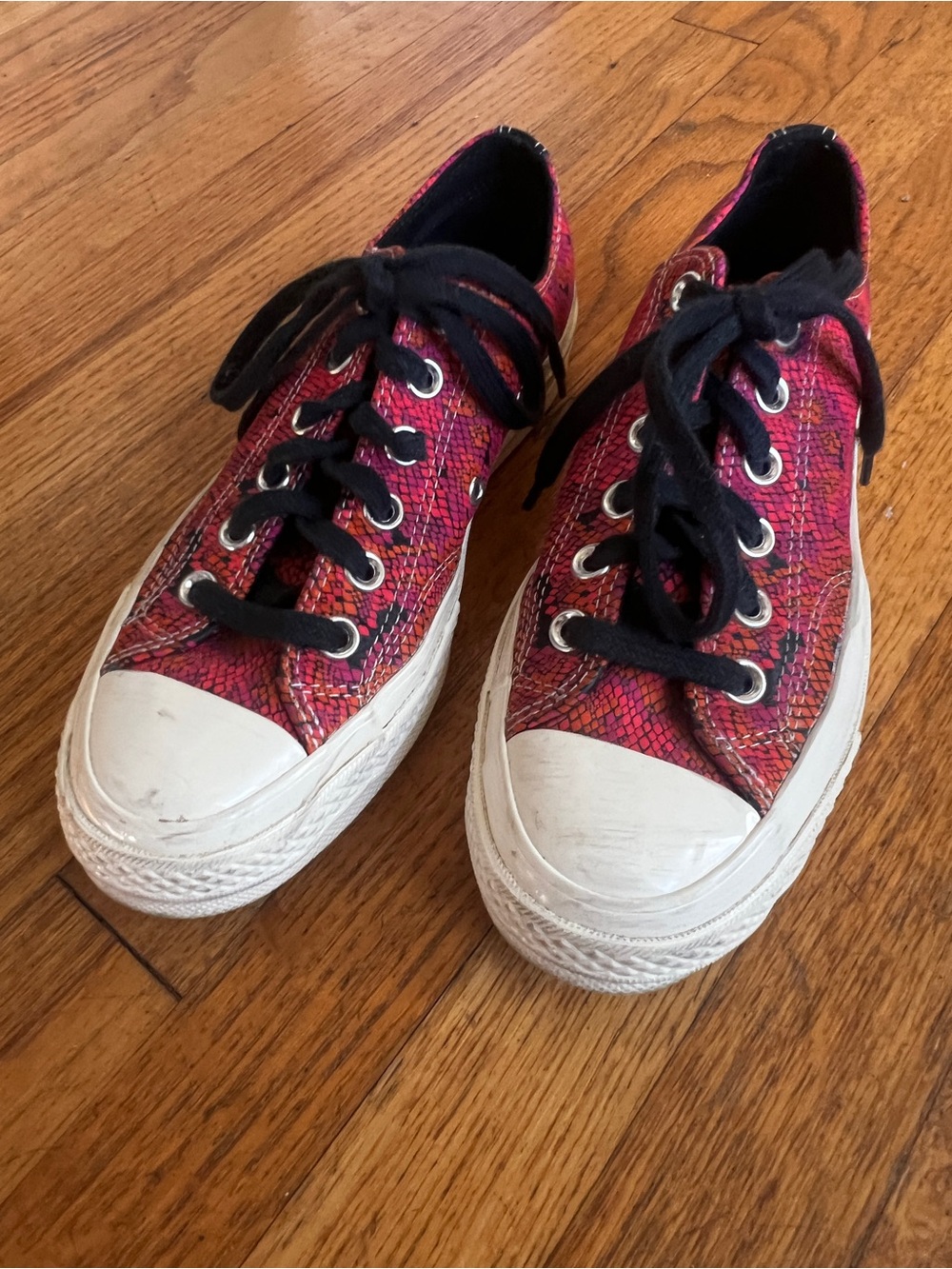 Converse all-Stars snakeskin print